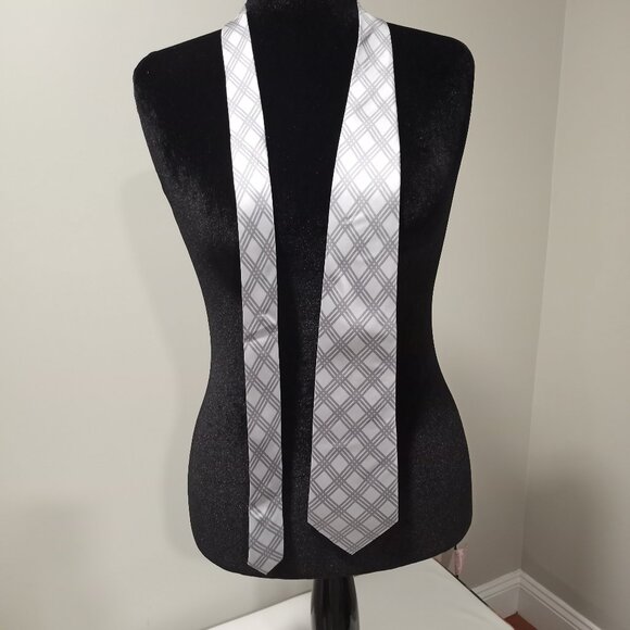 BIJOUX TERNER MENS TIE 100% SILK HANDMADE SILVER/GREY DIAMOND PATTERN - Picture 1 of 7